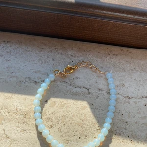 Kristall, opalit armband - Opalit armband! Såklart äkta! Frakt diskuteras vid köp!❤️❤️🥰😍✨