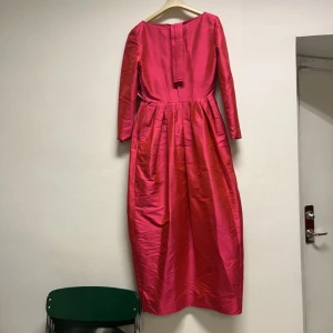 Klänning - Den är i gott skick.