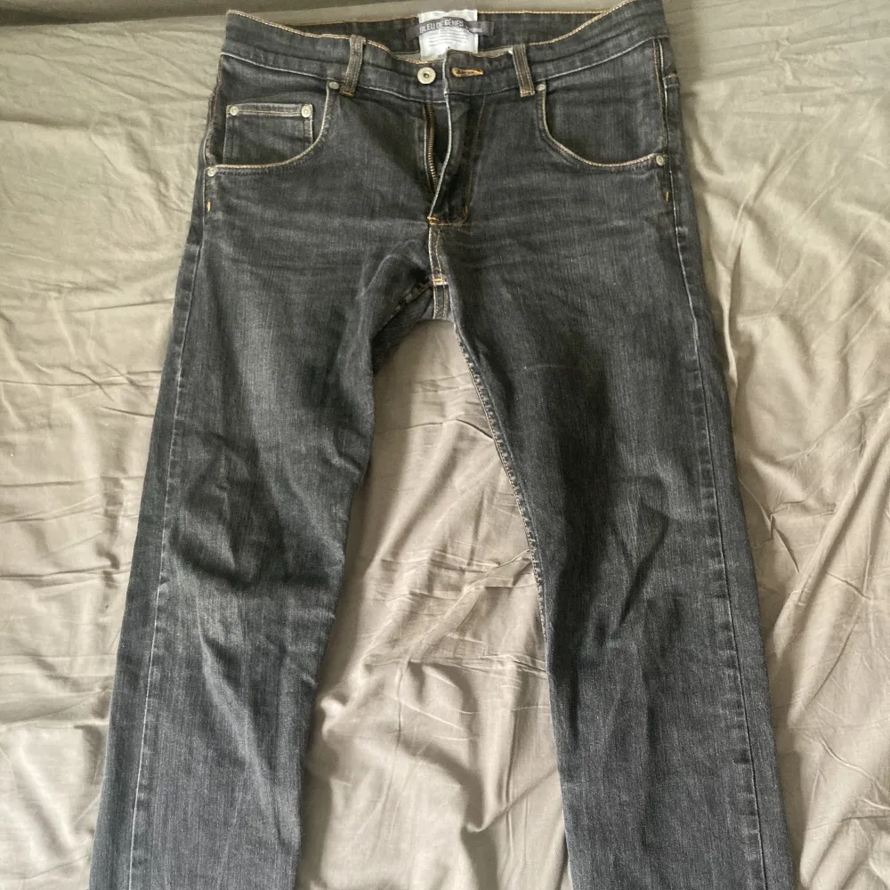 Mörkgråa Morris bleu de gene jeans, storlek 33/33 och är i mycket bra skick:). Jeans & Byxor.