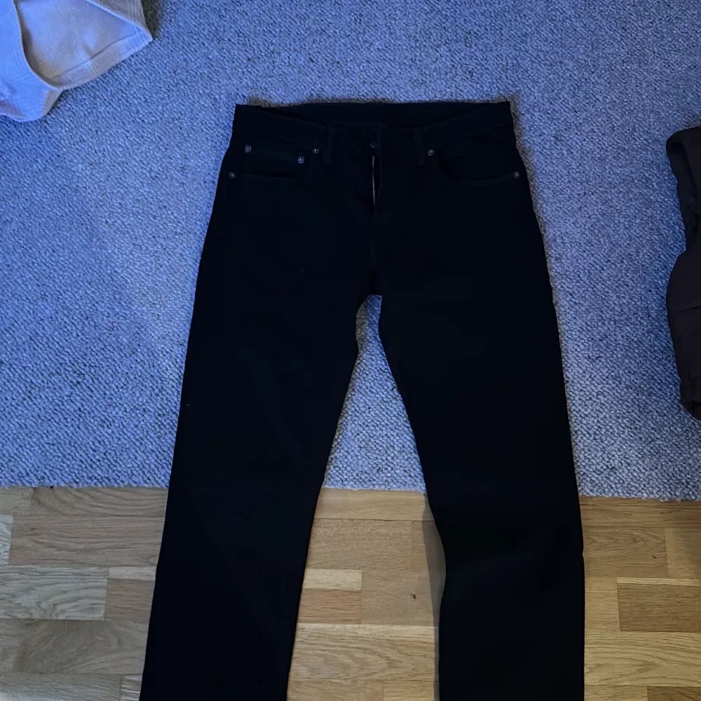 Levis jeans  Storlek 32/30 slim fit  . Jeans & Byxor.