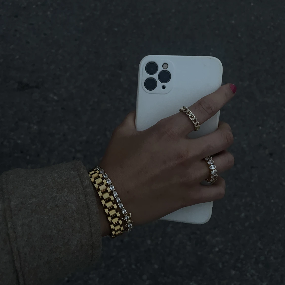 Armband i 18k guldplätering✨🤍  - 90