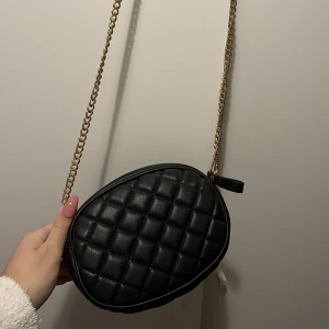 Crossbody väska - Aldrig använd köpt i scorett Jätte fint skick 