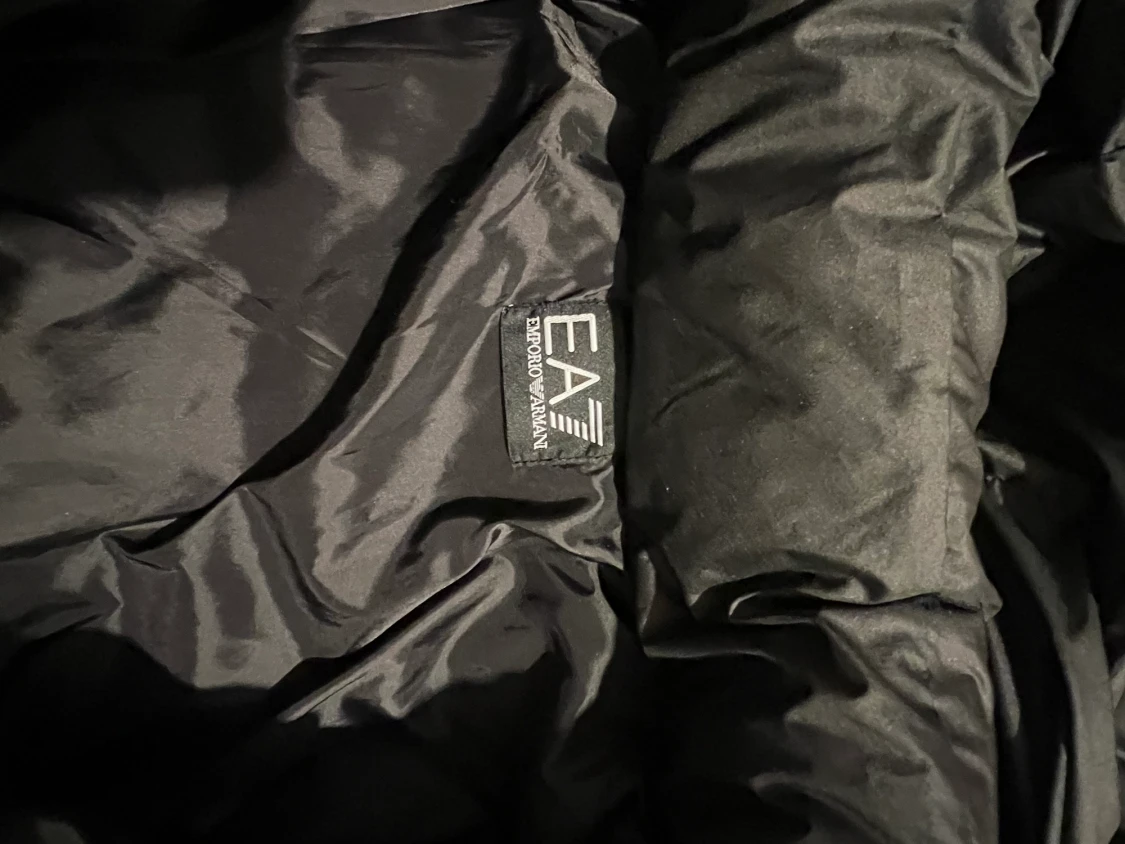 Ea7 vinterjacka, oanvänd. Ord pris 3000kr - 90