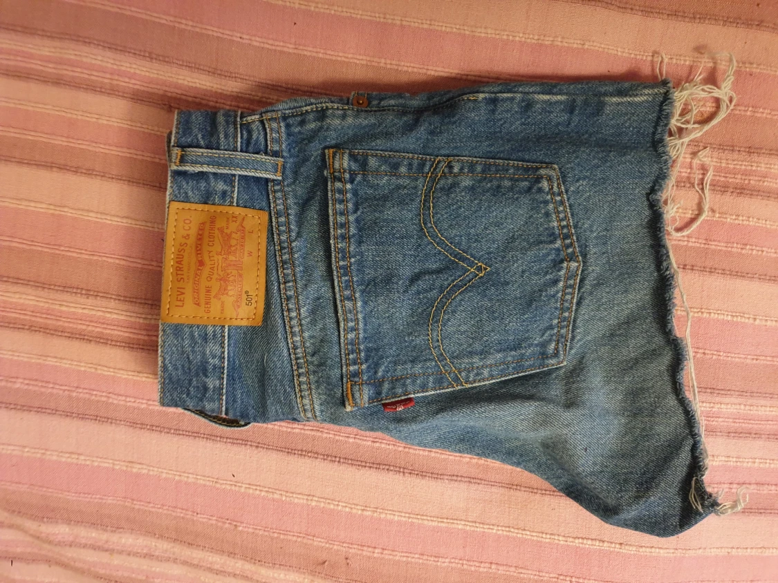 Levi's 501 booty shorts 