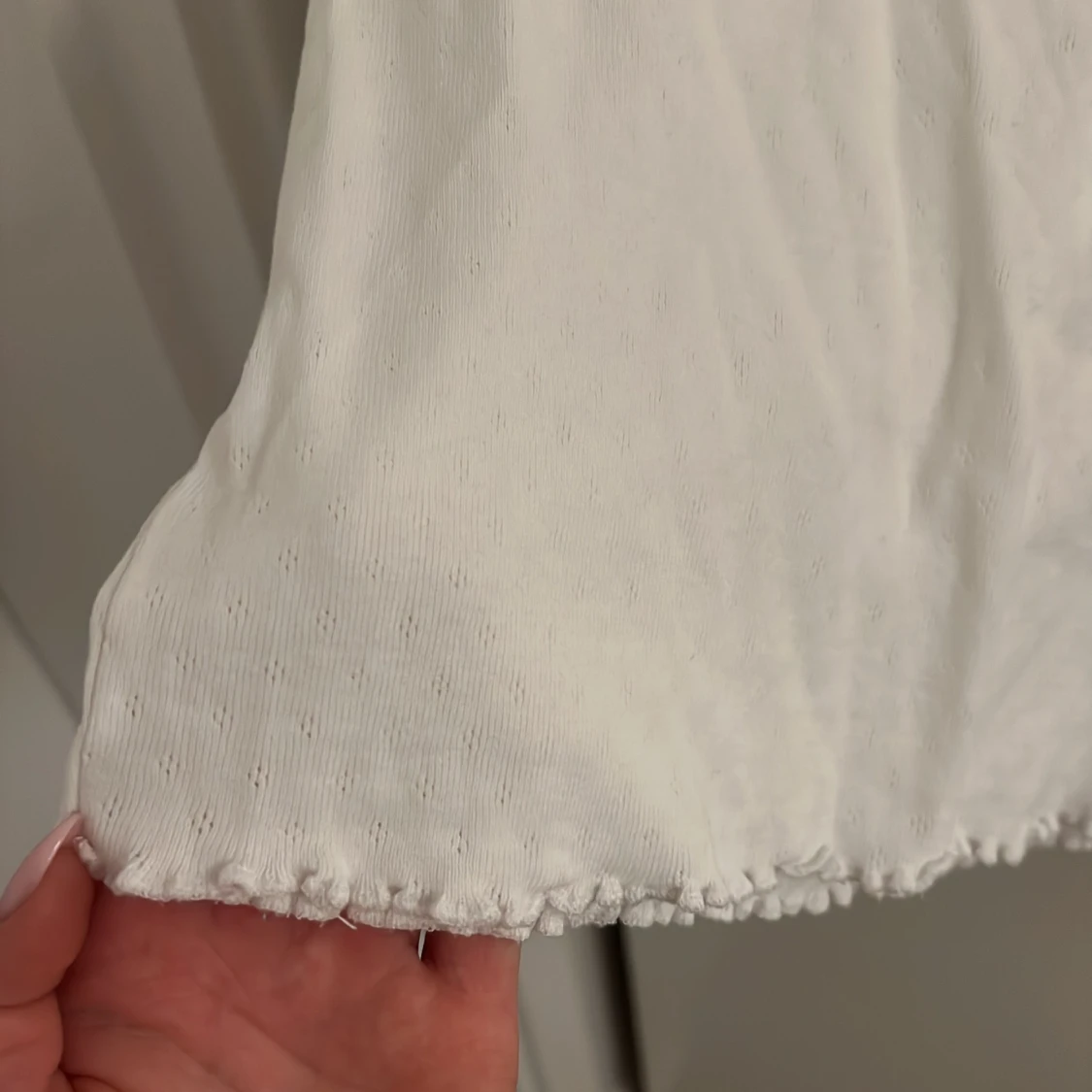 Långärmad tröja med spets  - 90