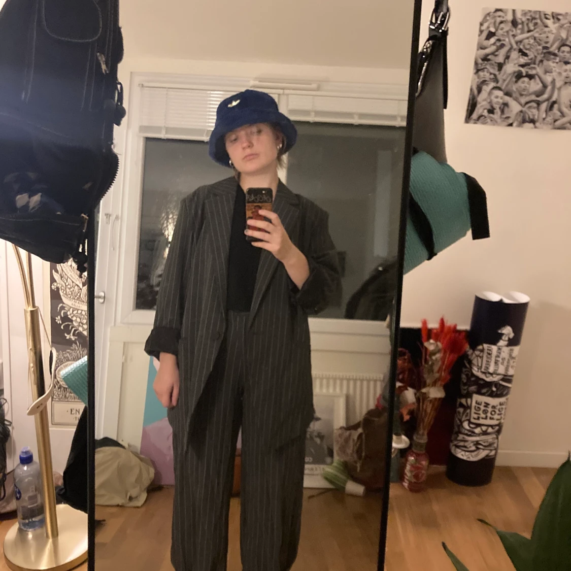 Kritstrecksrandig kostym - 90