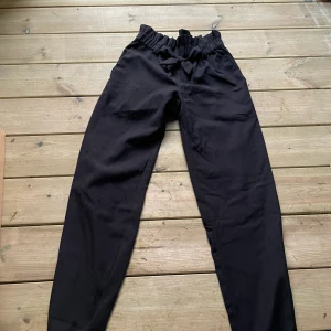 Kostymbyxor  - Kostymbyxor från Cubus säljes