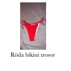 Bikini - Säljer nu denna fina röda bikini underdelen för att den aldrig kommer till användning ❤️köparen står för frakt!j