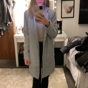 Kappa från ginatricot - Kappa i storlek 34