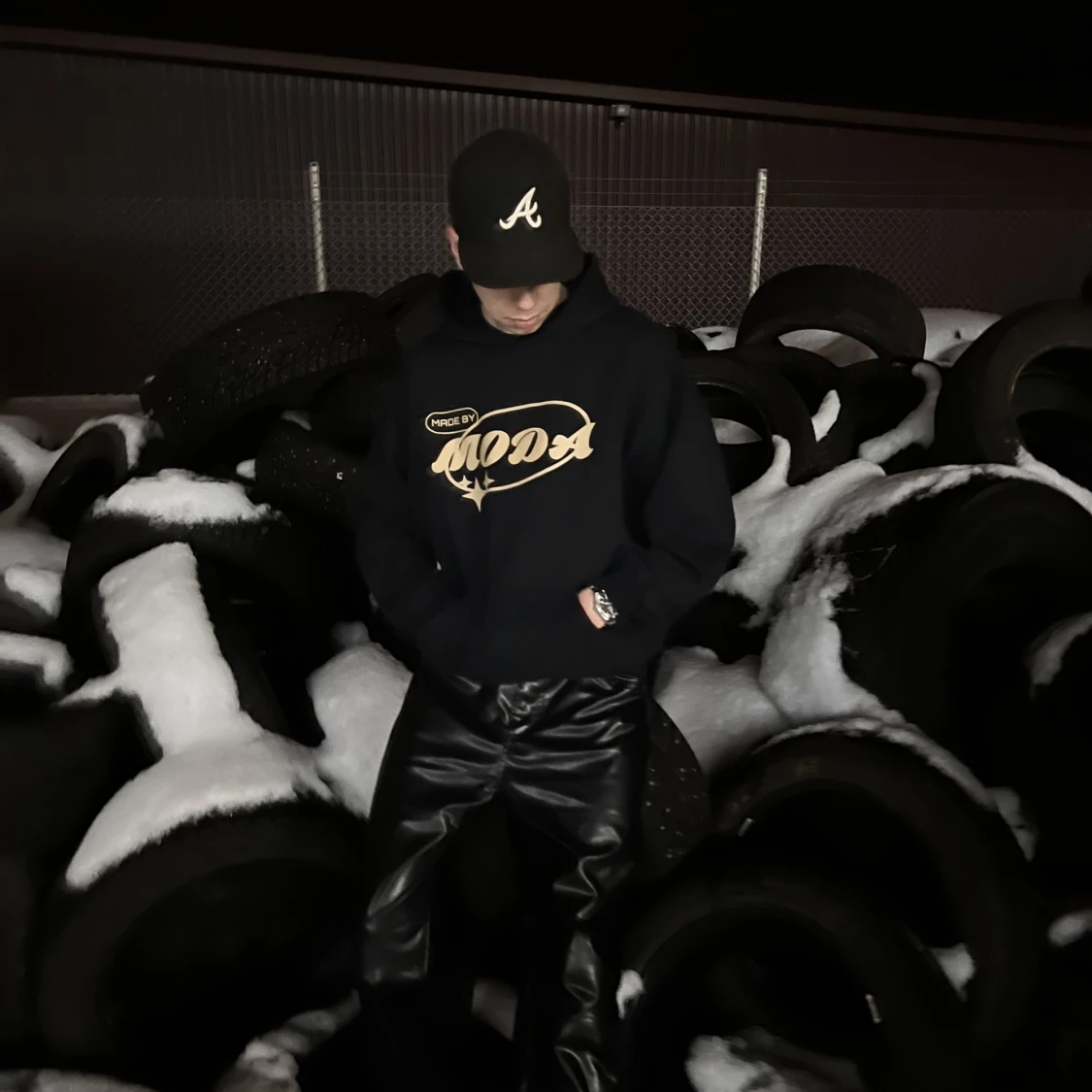 Madebymoda year 2000 logo hoodie  - 90