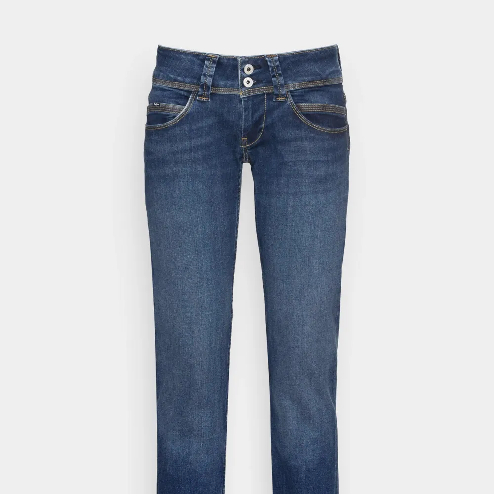 Pepe jeans som aldrig varit använda, lappen är kvar. Endast för intressekoll men säljer om jag får ett bra pris ❤️❤️❤️ KÖPAREN STÅR FÖR FRAKT (original pris: 999kr). Farkut & Housut.