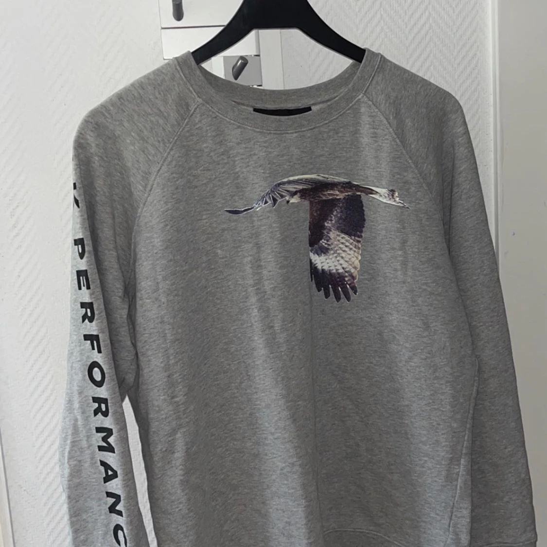 Peak performance sweatshirt