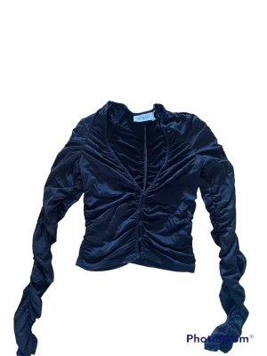 Weekday långärmad - Vädlig bra kvalitet 