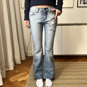 Jeans!  - Jeans med coola detaljer!!!