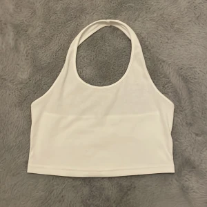 Vit topp  - Det är en vit topp  använd 10 gånger