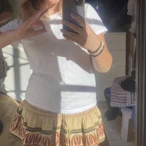 Zara kjol - Superfin och populär zara kjol som köptes förra året och ej finns kvar💓 shorts under vilket är superskönt❤️‍🔥