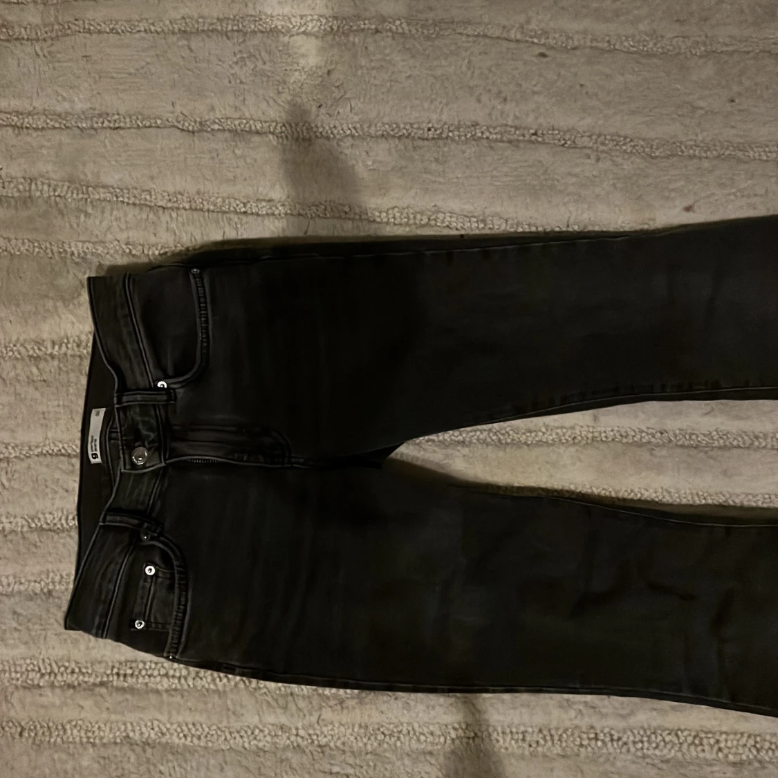 Gråa lågmidjade jeans - 90