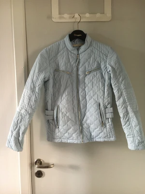 Vårjacka small - Tunn fodrad jacka, perfekt nu i vår