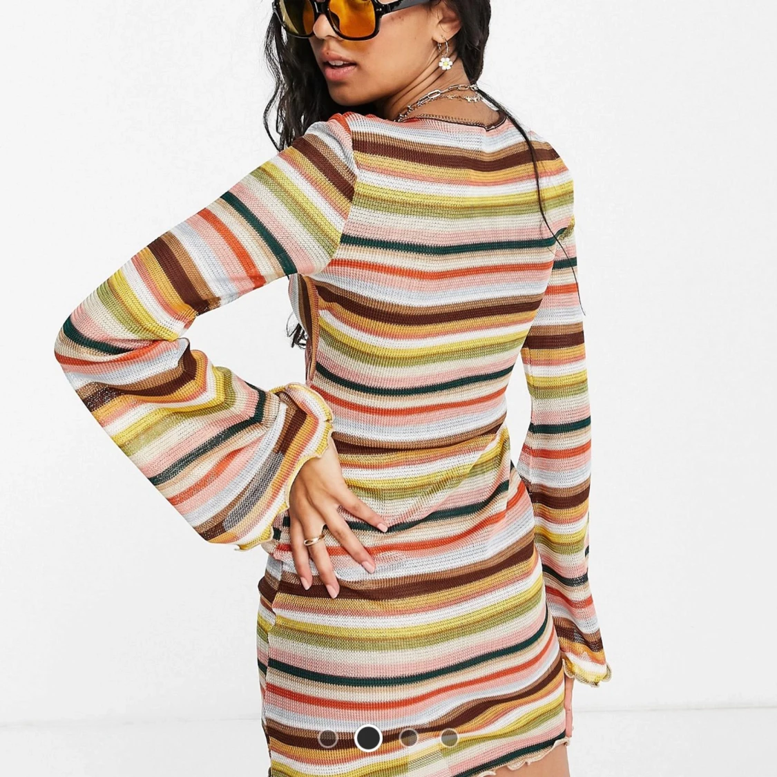 Randig klänning med knytning  - 90