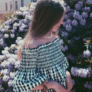 Blus - Säljer denna söta randiga blus från Bikbok.