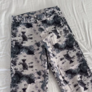 Sweet sktbs pants - tiedie kind of design looks really good for those who like a baggy type pants