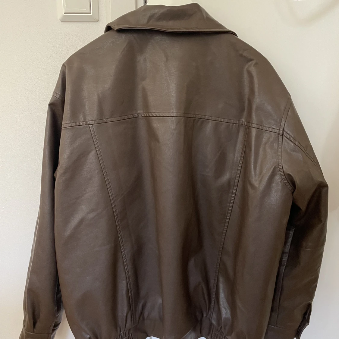 Motel Rocks Jacka - 90