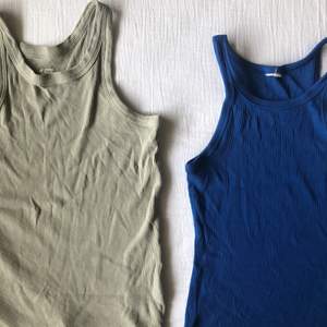 Sandfärgade SÅLD! Ett blått och ett sandfärgat ribbat linne. Det blåa är från hm och köpt på plick, det andra är från lager 157 och använt en gång. Blåa 60kr, Sandfärgade 70kr, båda för 115kr💞pris kan diskuteras  