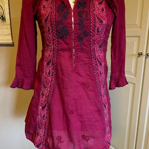 Odd Molly tunika i fint skick - En fin tunika från odd Molly i bra skick är strl xs/s