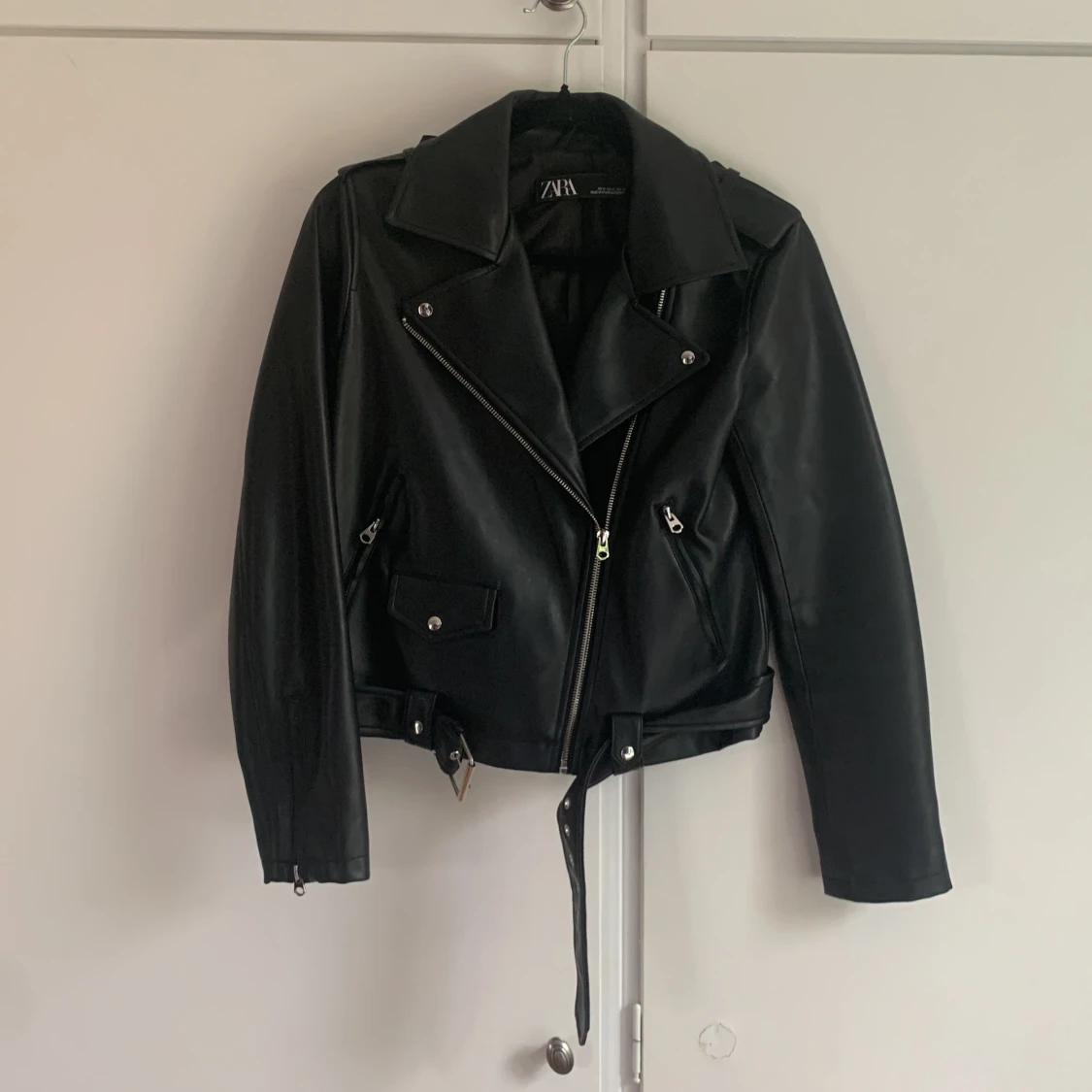 Läderjacka  - 90