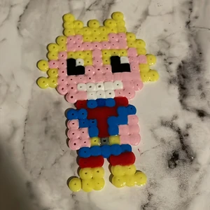 My hero academia  - All might ifrån mha kostar ändats 10kr för att den är ganska liten om du vill ha bilder när jag jämför med andra saker kontakta gärna mig😊 kolla gärna in min profil💗 skickar i brev. 