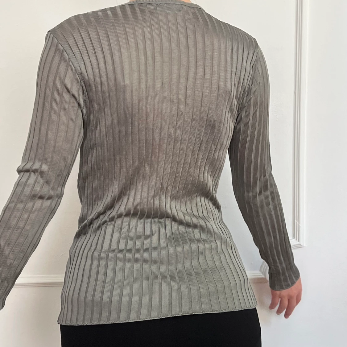 y2k grå silky cardigan - 90