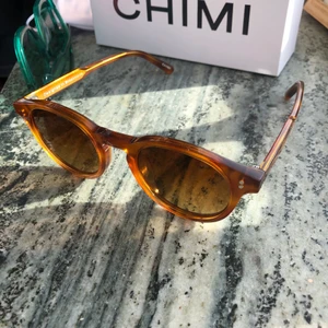 CHIMI 03  - Helt oanvända köpte fel färg  Skick 10/10 oanvända Modell 002 Köparen står för frakten :)  