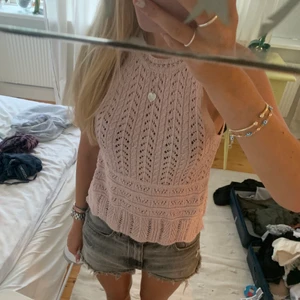 Halterneck Topp  - Så fin topp från mango, aldrig använd💕💕