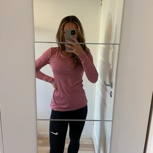 Röhnisch långärmad tröja - Långärmad träningsdräkt i storlek XS från röhnisch