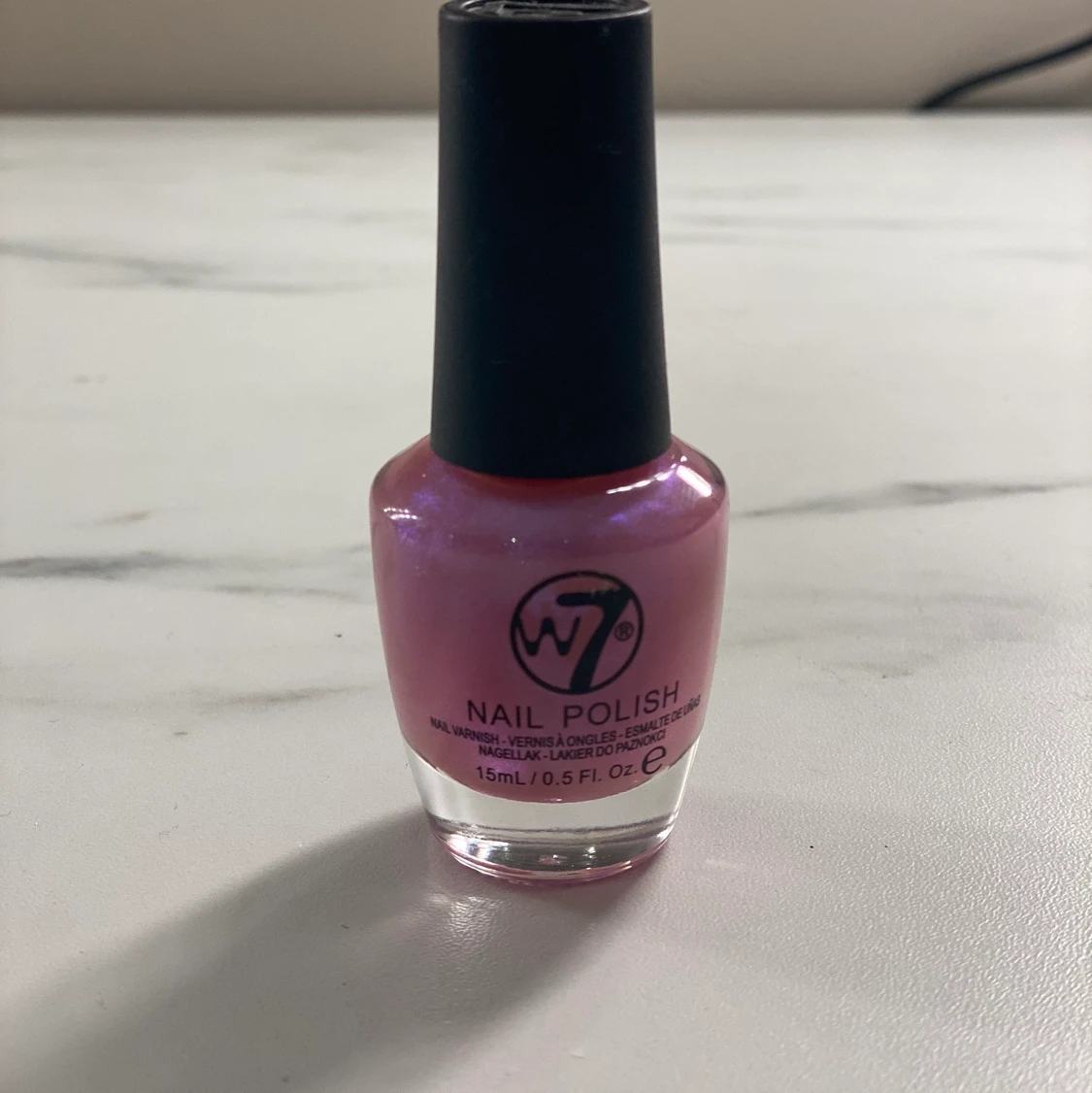 Rosa nagellack - 90