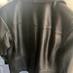 Damkavaj - Damkavaj i skinnimitation säljes 