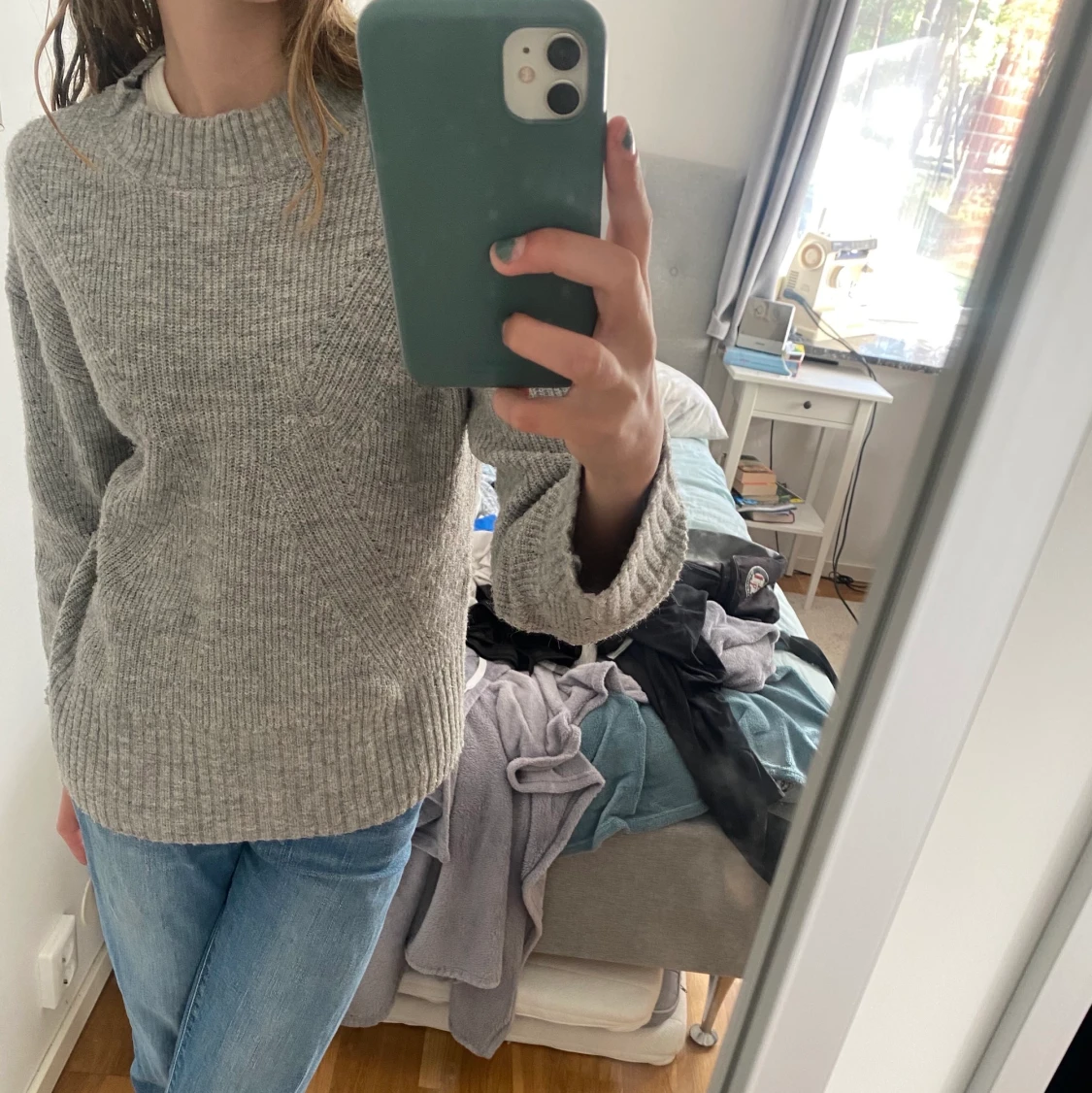 Grå stickad tröja - 91