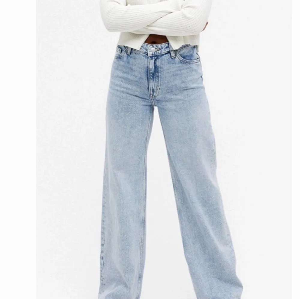 Monki jeans i fint skick . Jeans & Byxor.