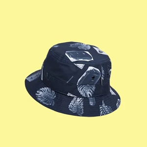 Limited Carhartt WIP Flammable Bucket Hat - Size S/M Passar tyvärr inte mitt huvud, använd 1 gång!