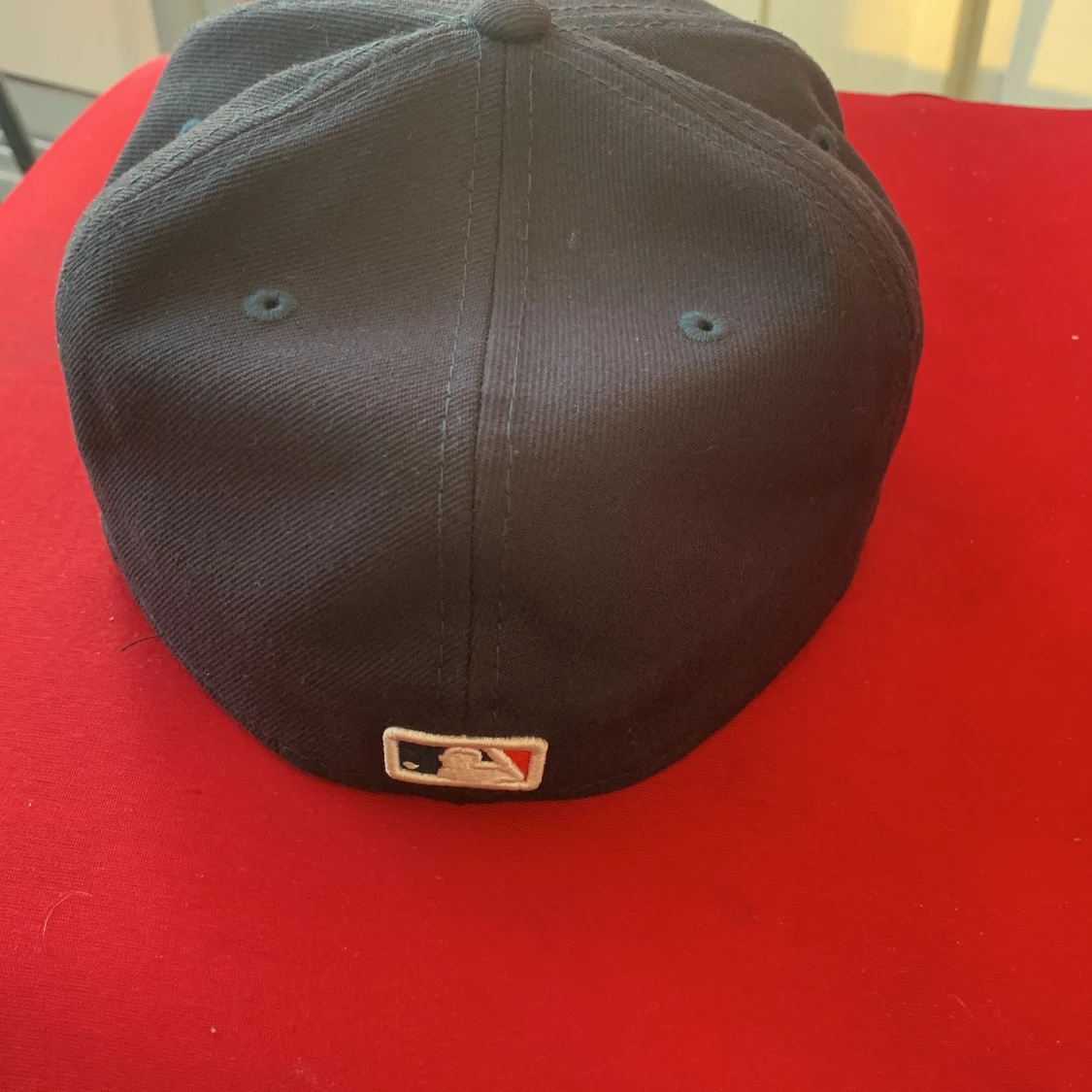  baseball B caps - 91