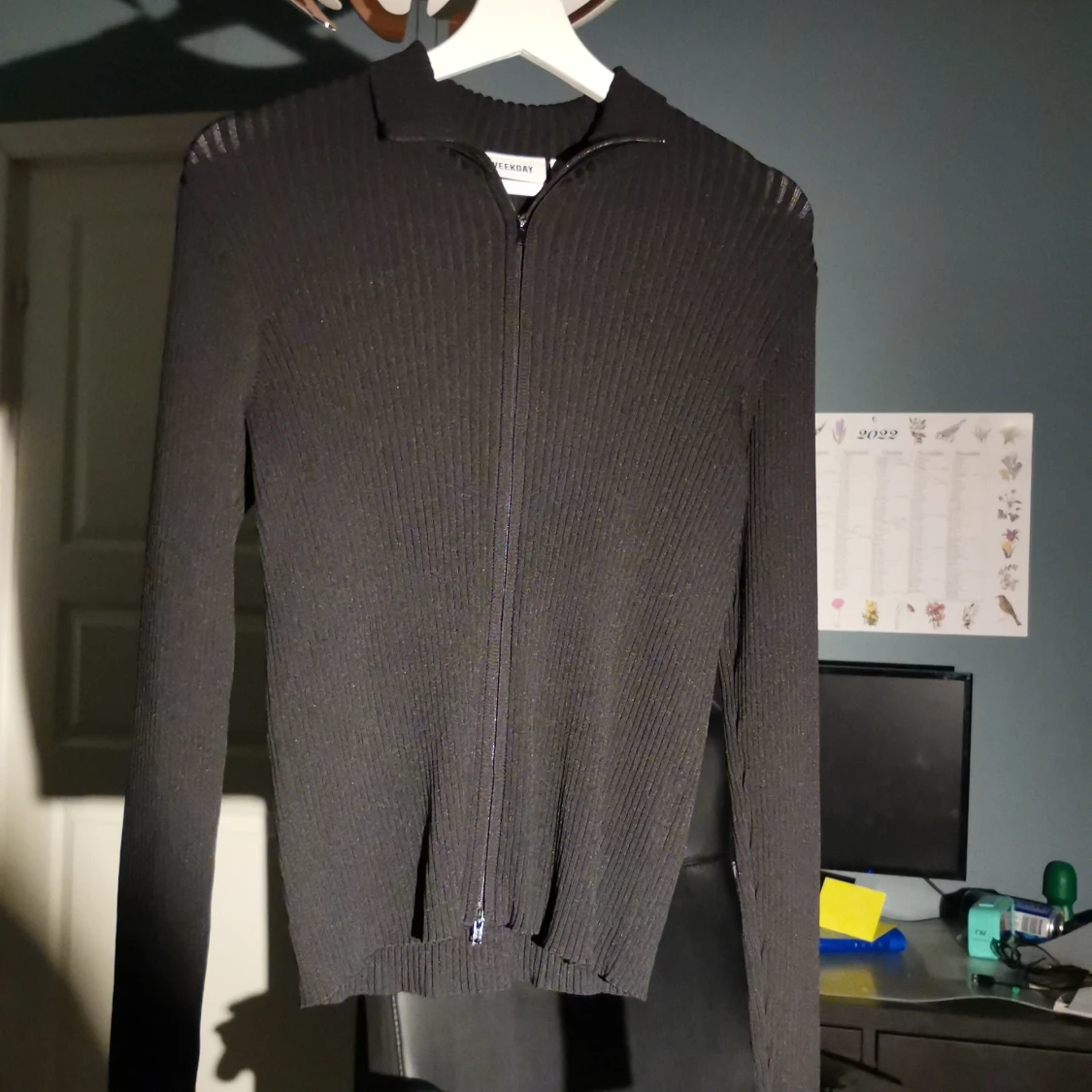 Weekday zip tröja M