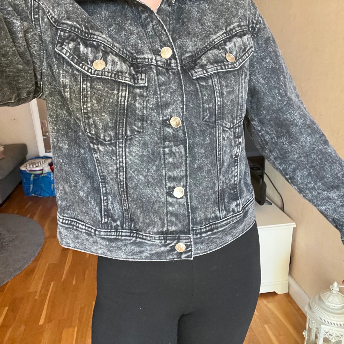 Stentvättad jeans jacka