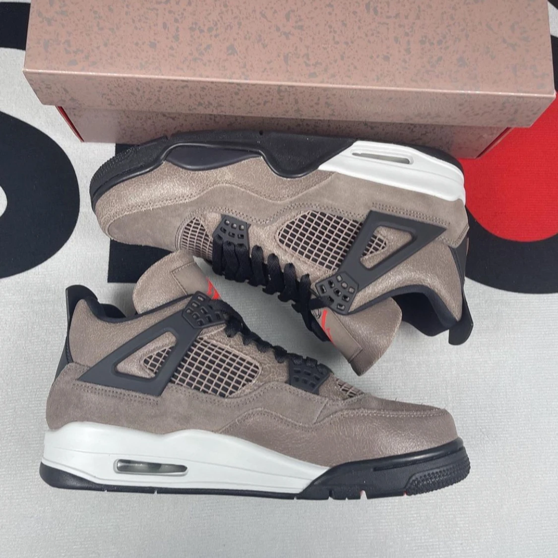 Jordan 4 Taupe Haze
