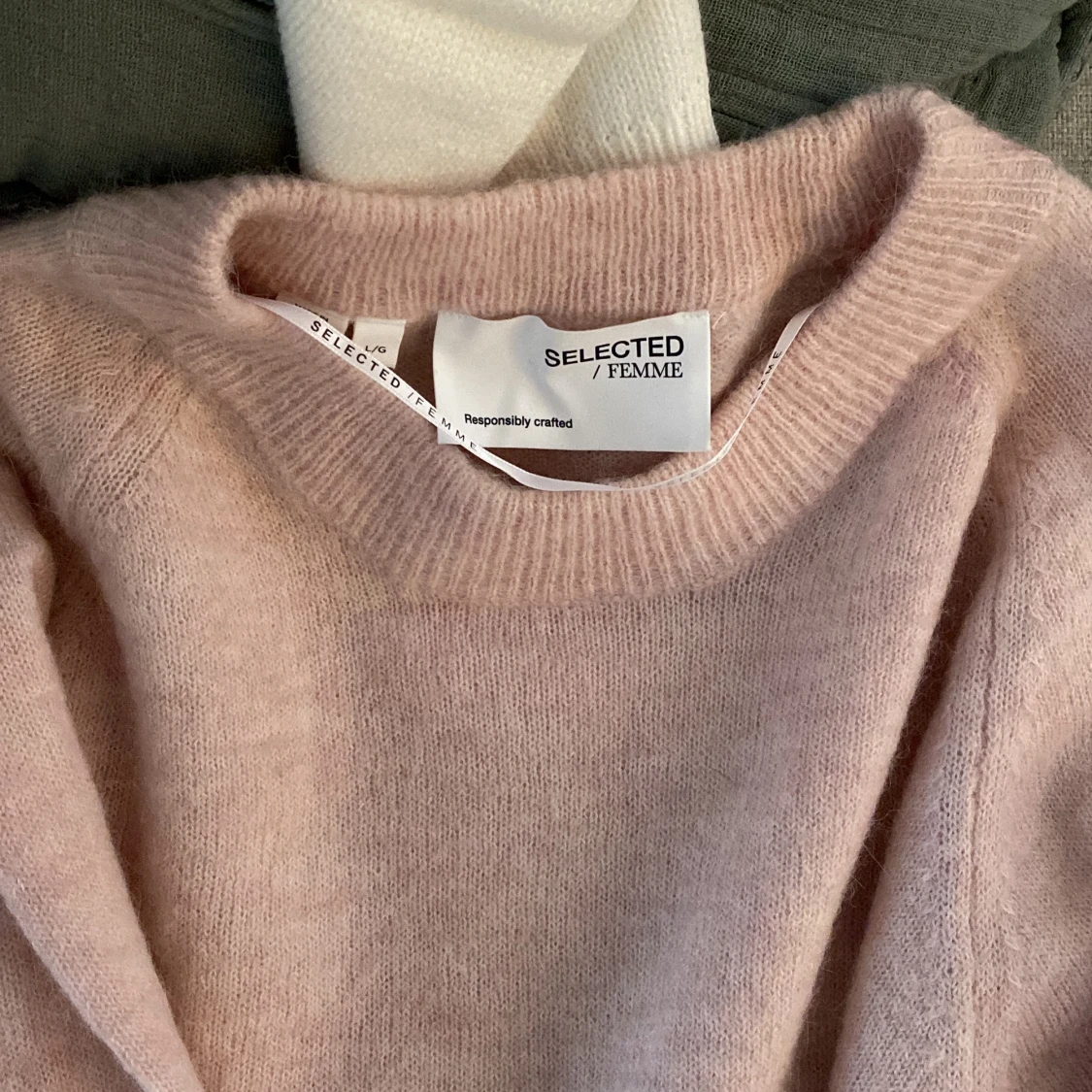 Stickad tröja  - 91