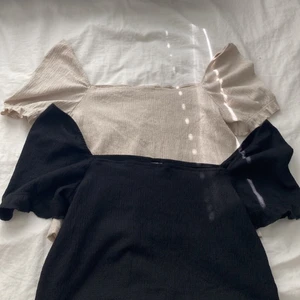 Blusar  - Säljer mina två fina blusar från Turkiet, aldrig använda i storlek L  för 30kr/ st 