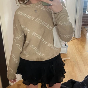 Madlady tröja - Beige tröja från madlady!! Storlek S. 59kr + 69kr frakt❤️‍🔥 