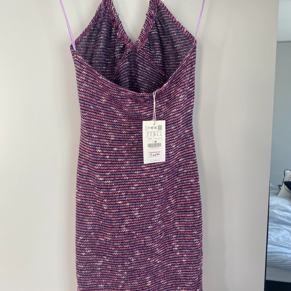 Virkad klänning från pull & bear  - 90