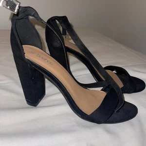 Klackar från boohoo strl 39 - Klackar från boohoo strl 39 knappt använda