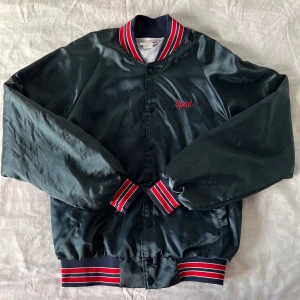 College jacket - College jacket with ”Spud” broderie on chest.