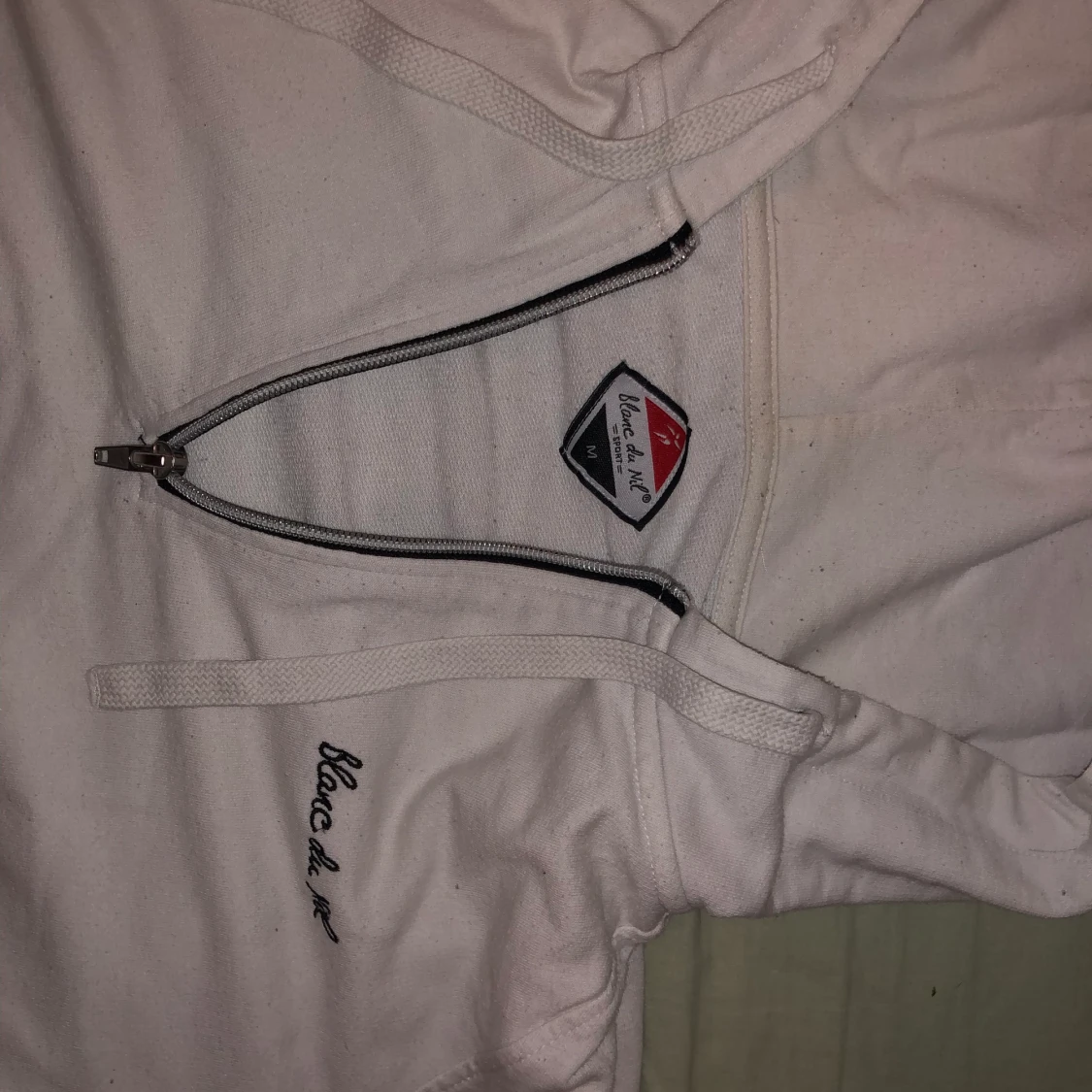 Blanc du nil hoodie  - 90